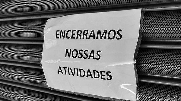 Exchange encerrando operações