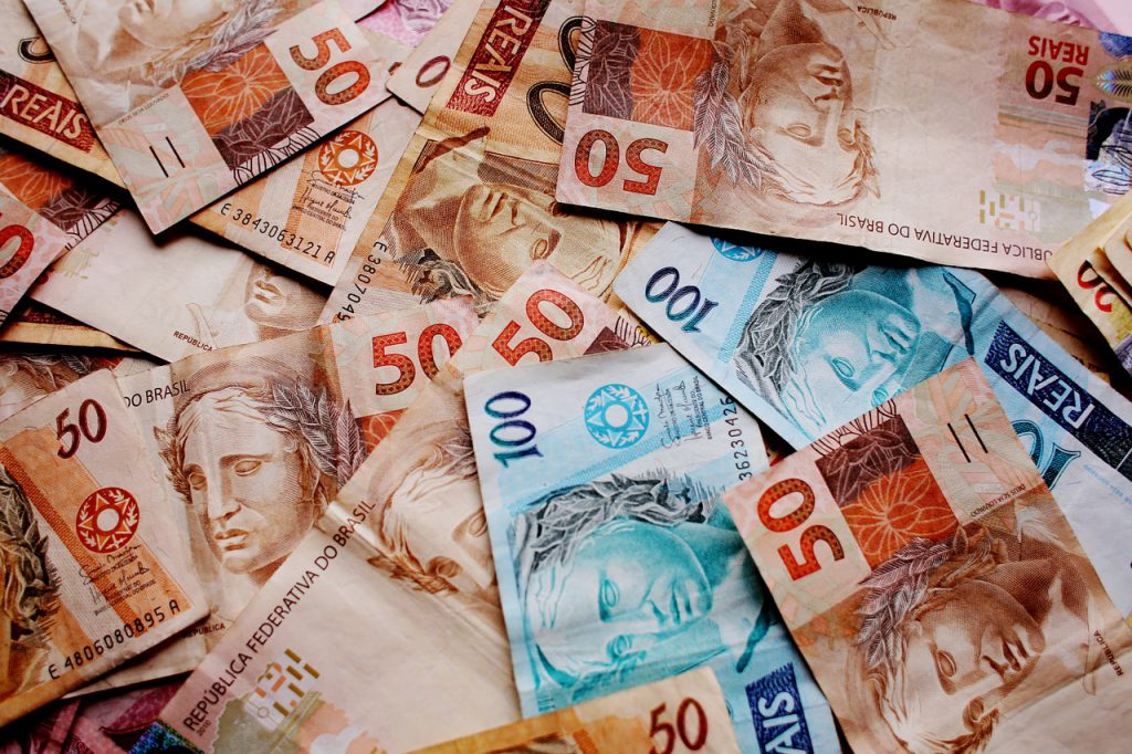 Compras de Bitcoin com Real movimentam mercado mundial