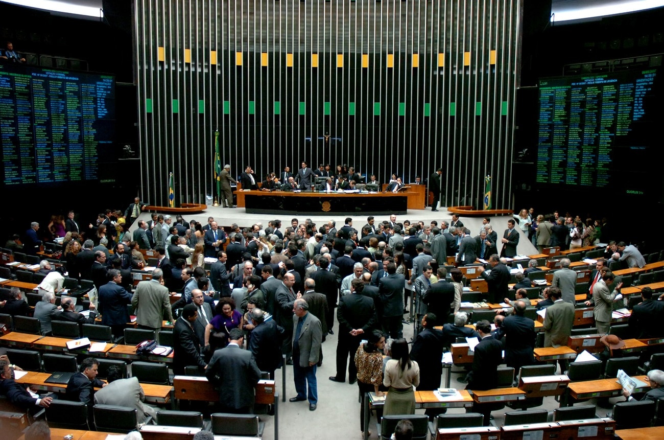 Camara Deputados Brasil. Imagem: Wikipédia