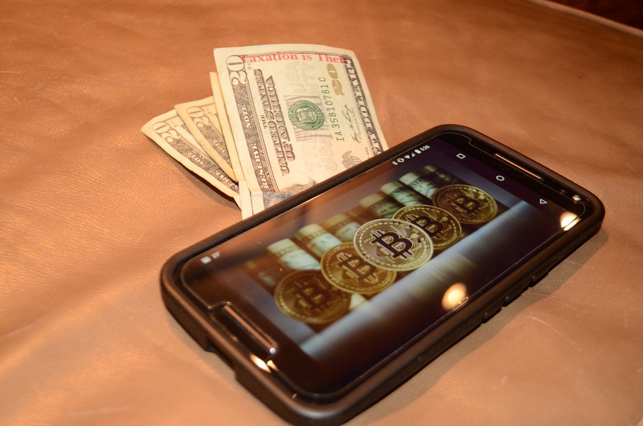 Dólar físico e Bitcoin Digital