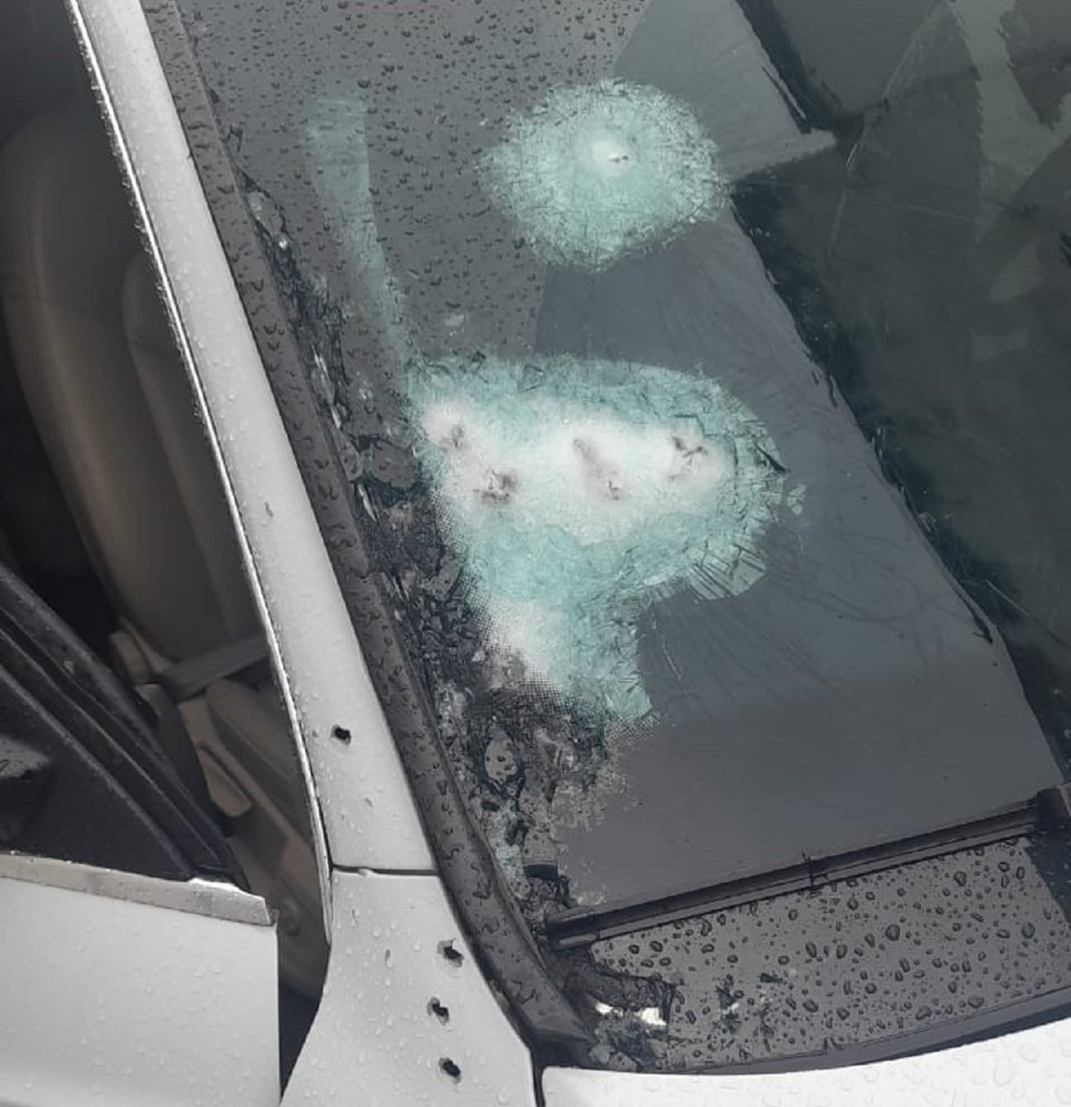 Carro Fuzilado em Cabo Frio 10 de junho de 2021