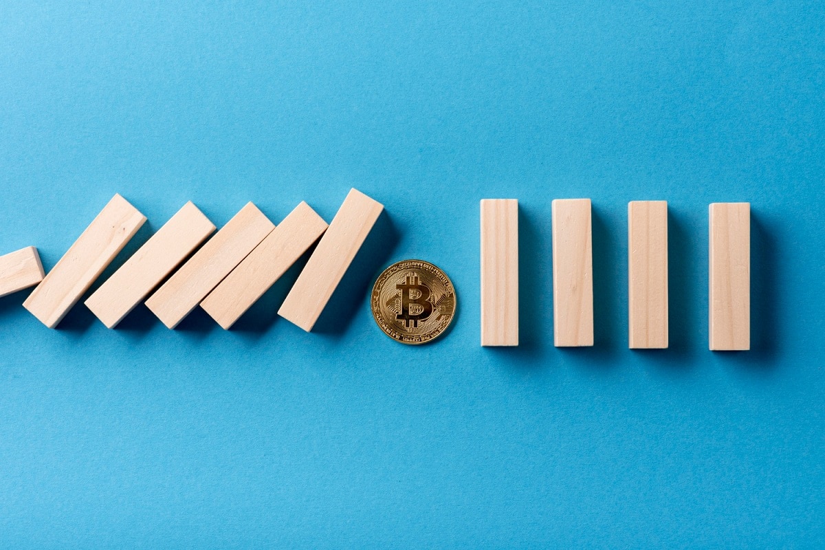 Efeito dominó e Bitcoin
