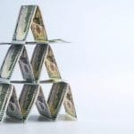 Pirâmides financeiras com notas
