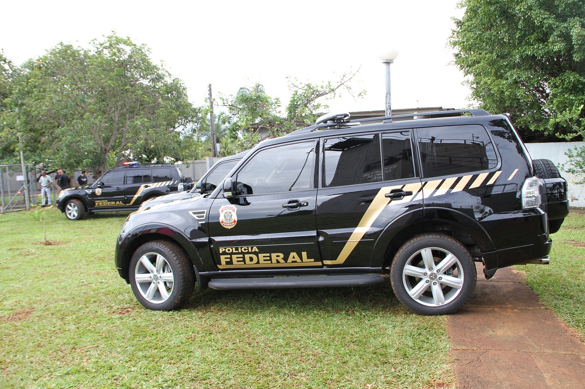 Viatura da PF Polícia Federal operação Bitcoin pirâmide