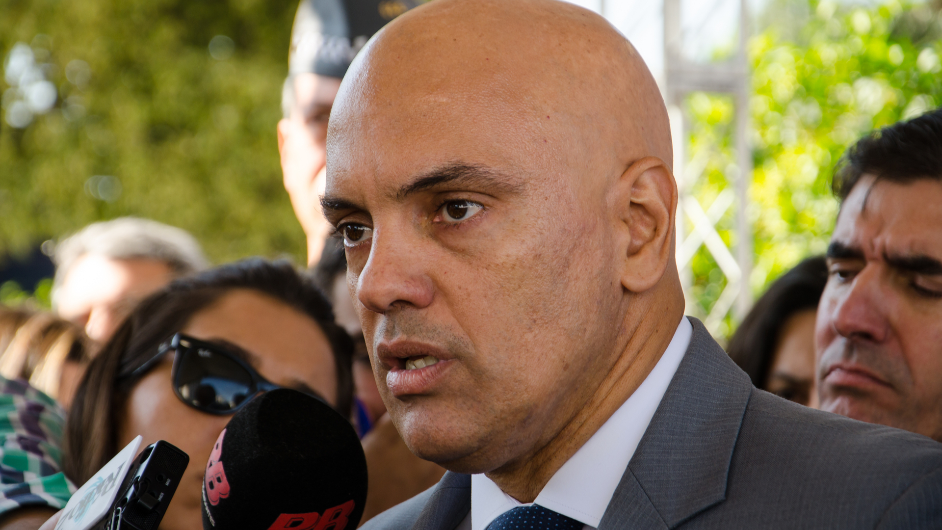 Ministro Alexandre de Moraes em entrevista STF exército