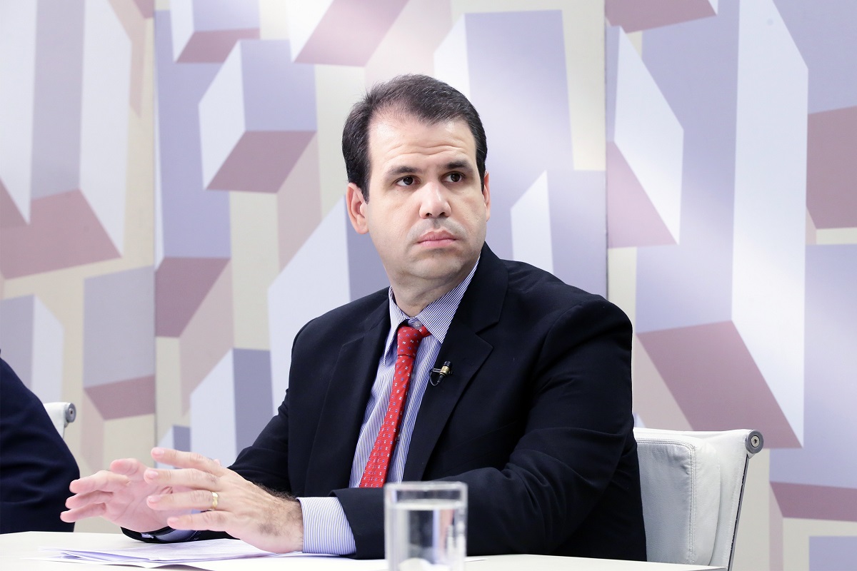 Dep. Áureo Ribeiro (SD-RJ)