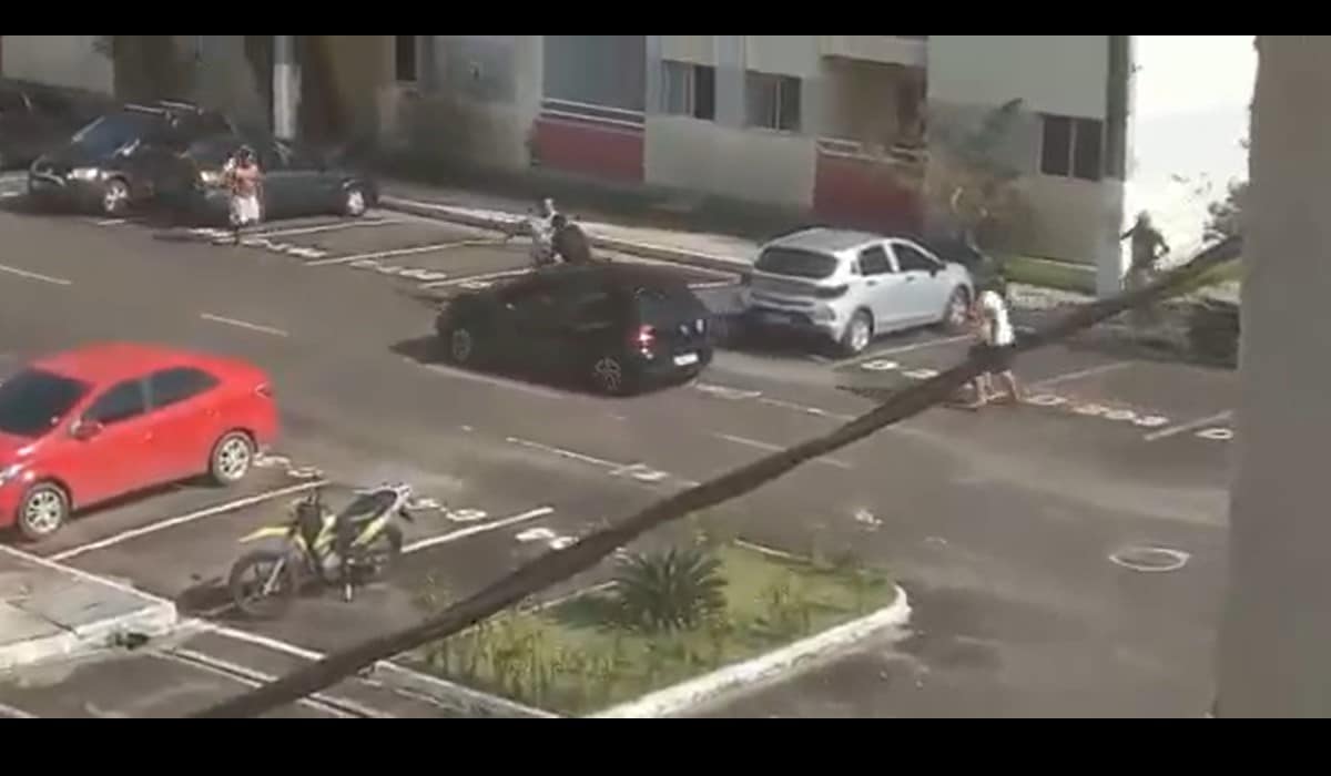 Hélio Caxias corre atrás de investidor com faca na mão