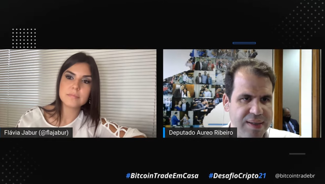 Deputado Aureo Ribeiro participou do BitcoinTrade em Casa Bitcoin regulado Brasil