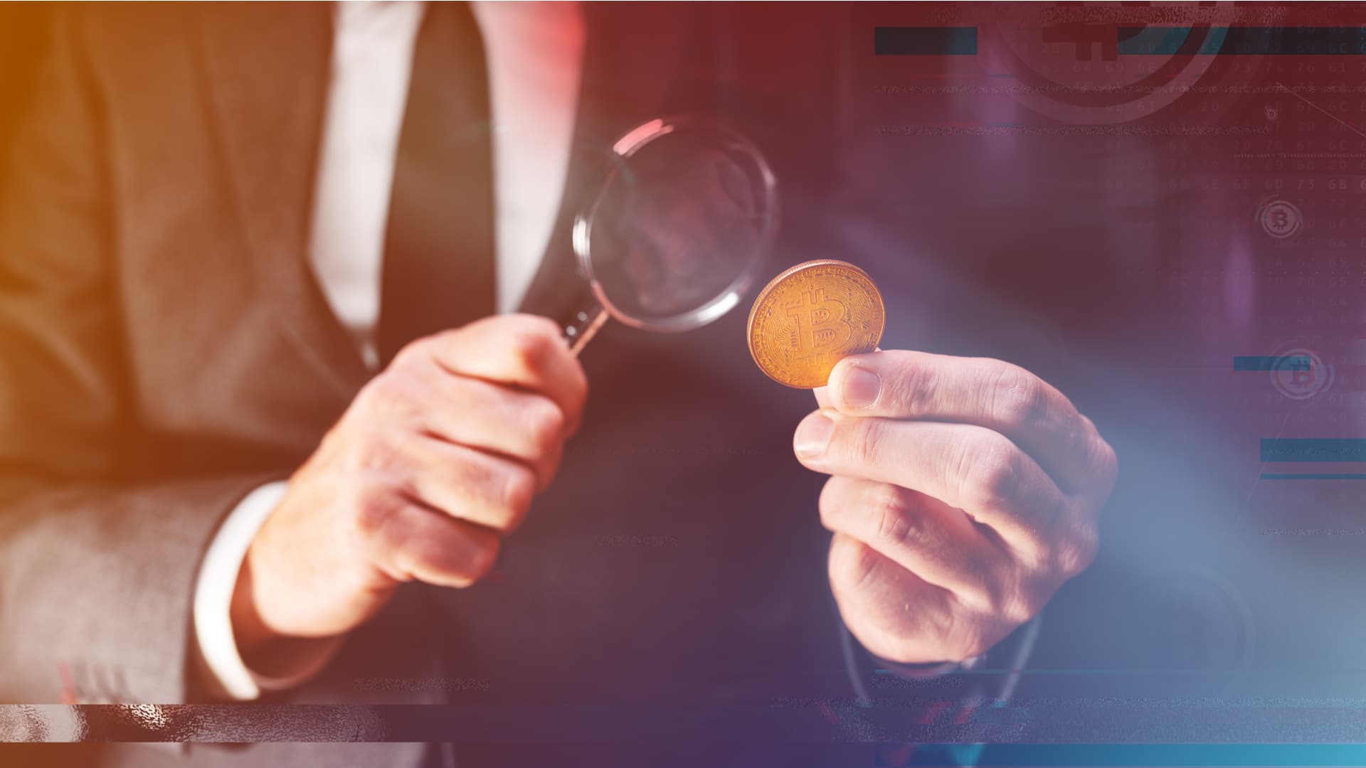 Oficial investigando a transação de troca de criptomoeda Bitcoin