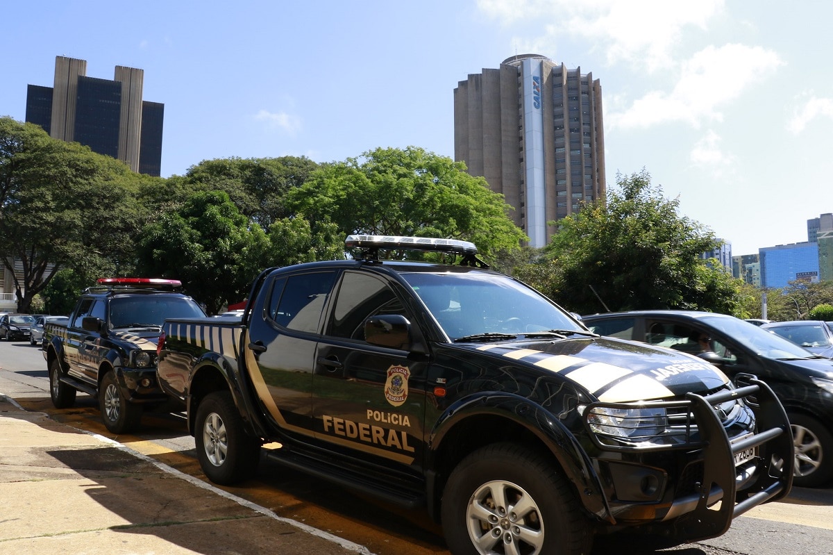 Viatura da Polícia Federal - Divulgação