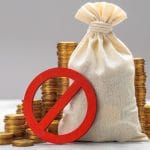 Símbolo de proibido com sacola de moedas ao fundo