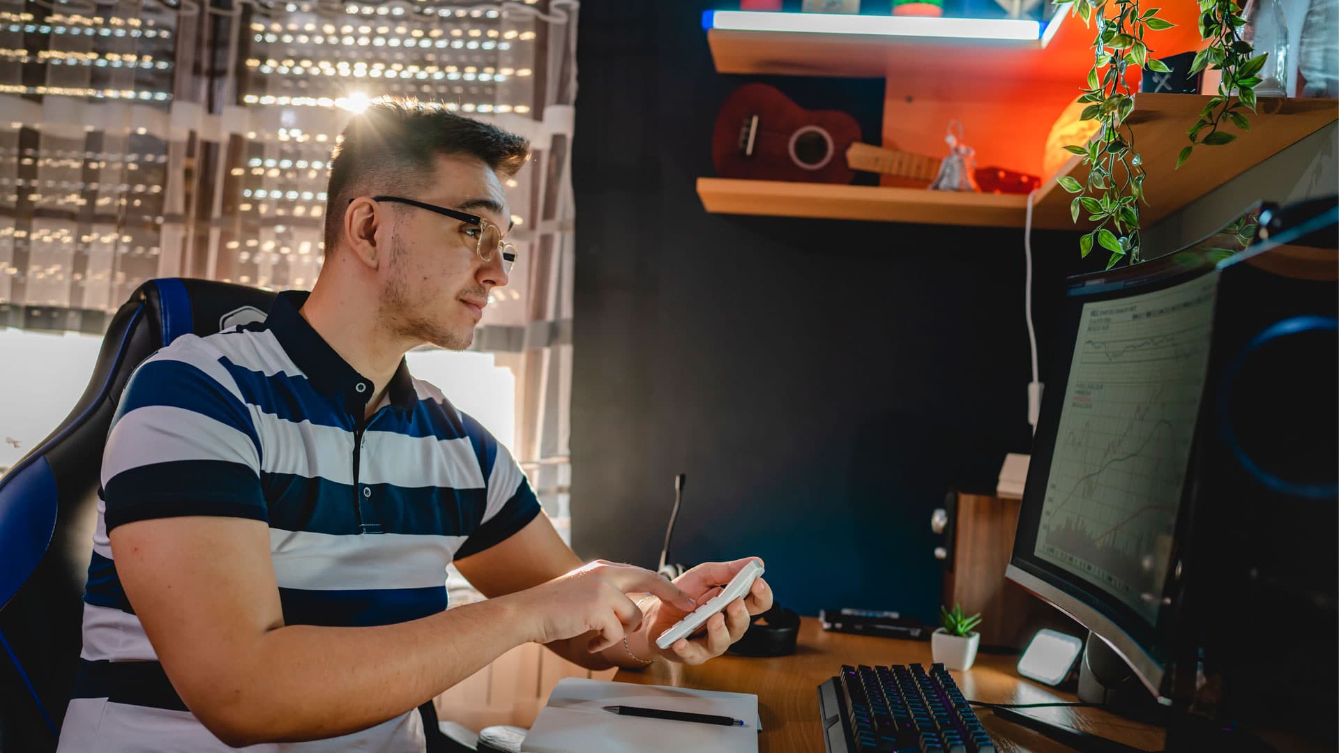 Usuário de criptomoedas calculando seu prejuízo após cair em golpe.