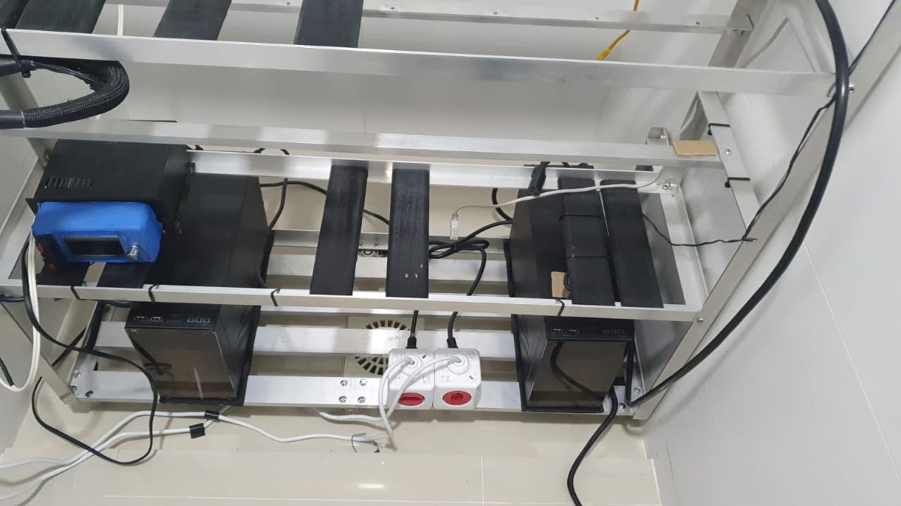 Equipamentos de minerar criptomoedas são apreendidos