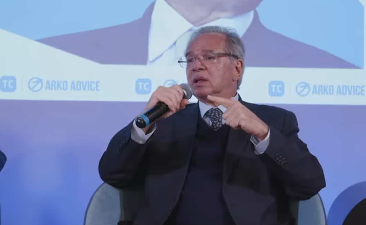 Paulo Guedes em evento promovido pelo TC e Arko Advice