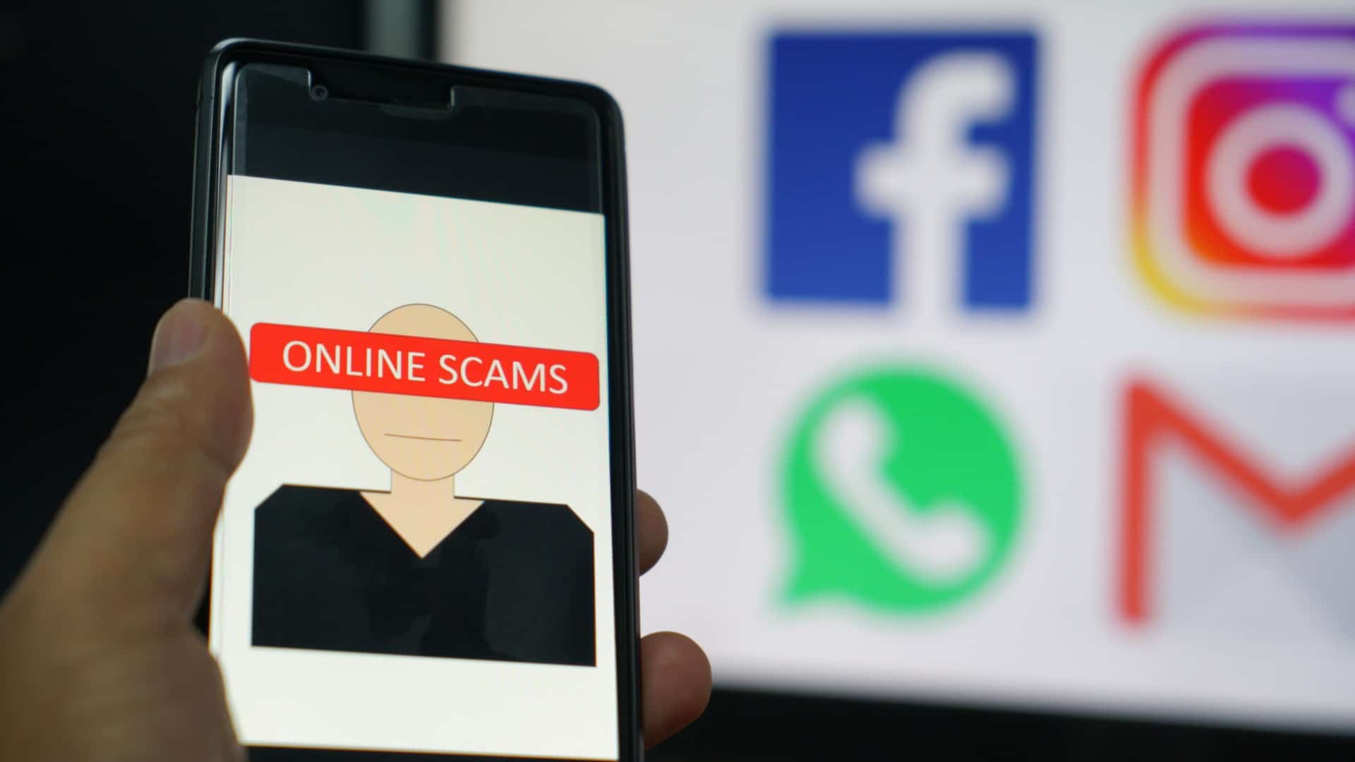 Golpes online pelo WhatsApp, Facebook e Instagram e Gmail
