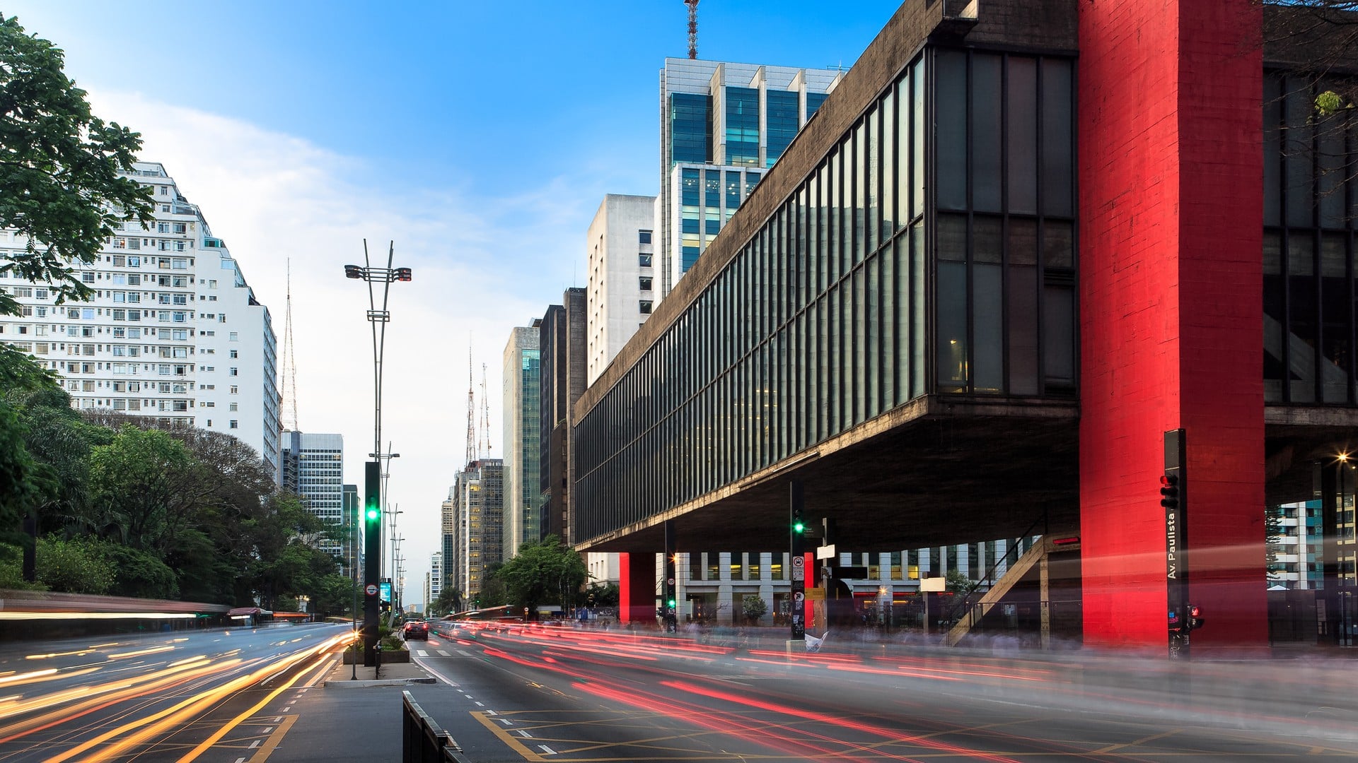 Avenida Paulista em frente ao MASP, em São Paulo