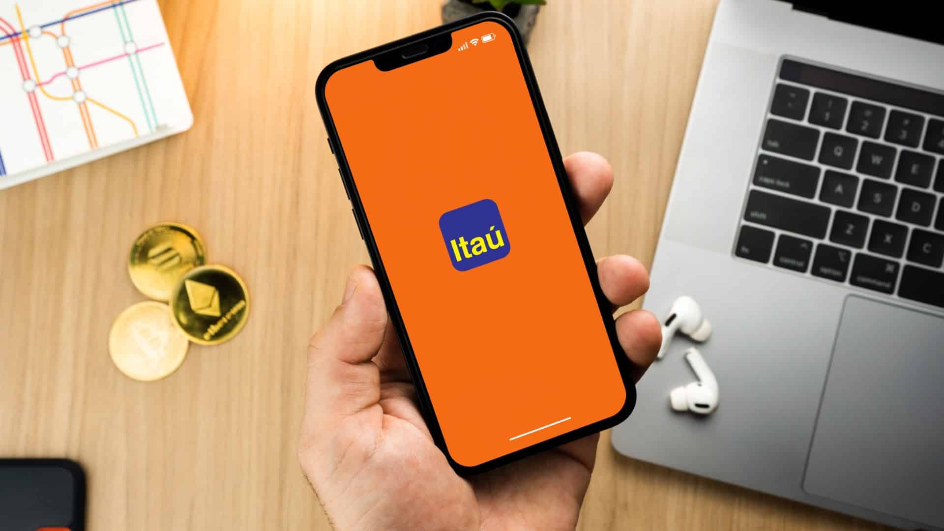 Aplicativo Itaú próximo de criptomoedas e bitcoin e blockchain Web3 stablecoins