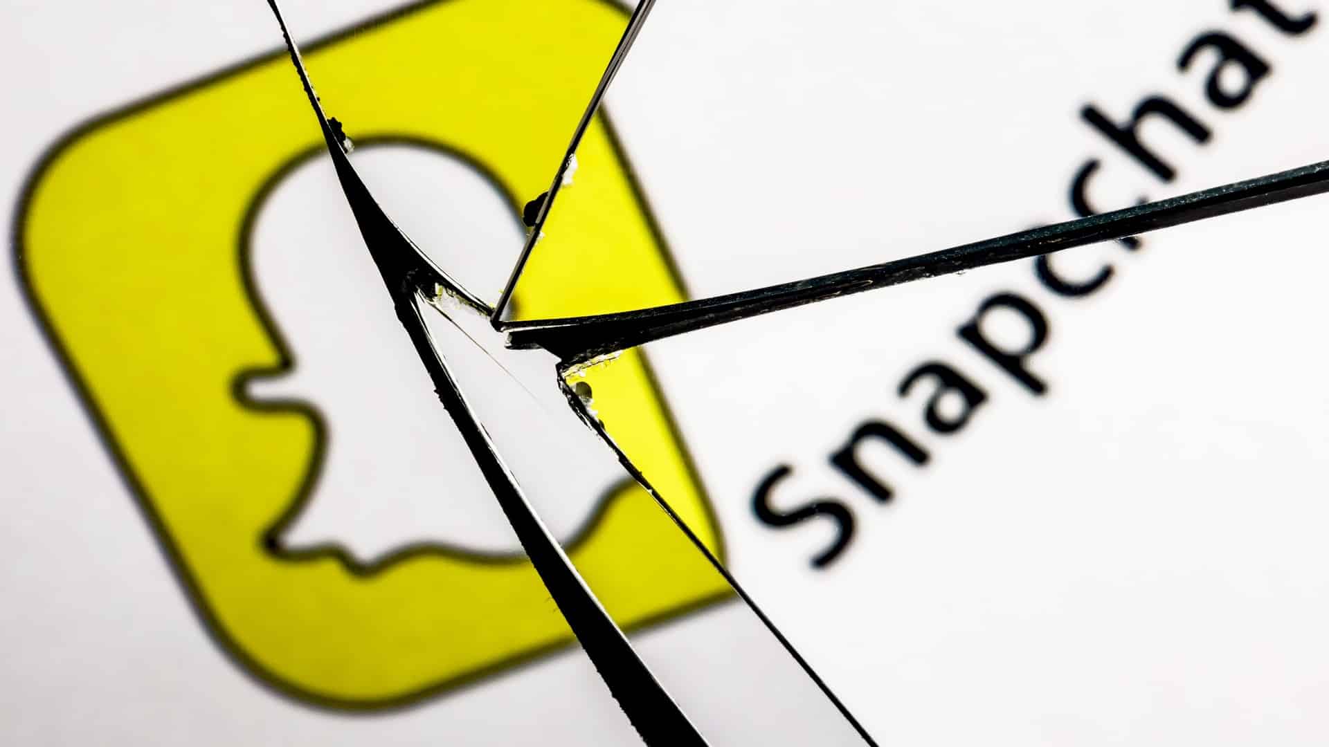 Imagem do Snapchat em tela quebrada