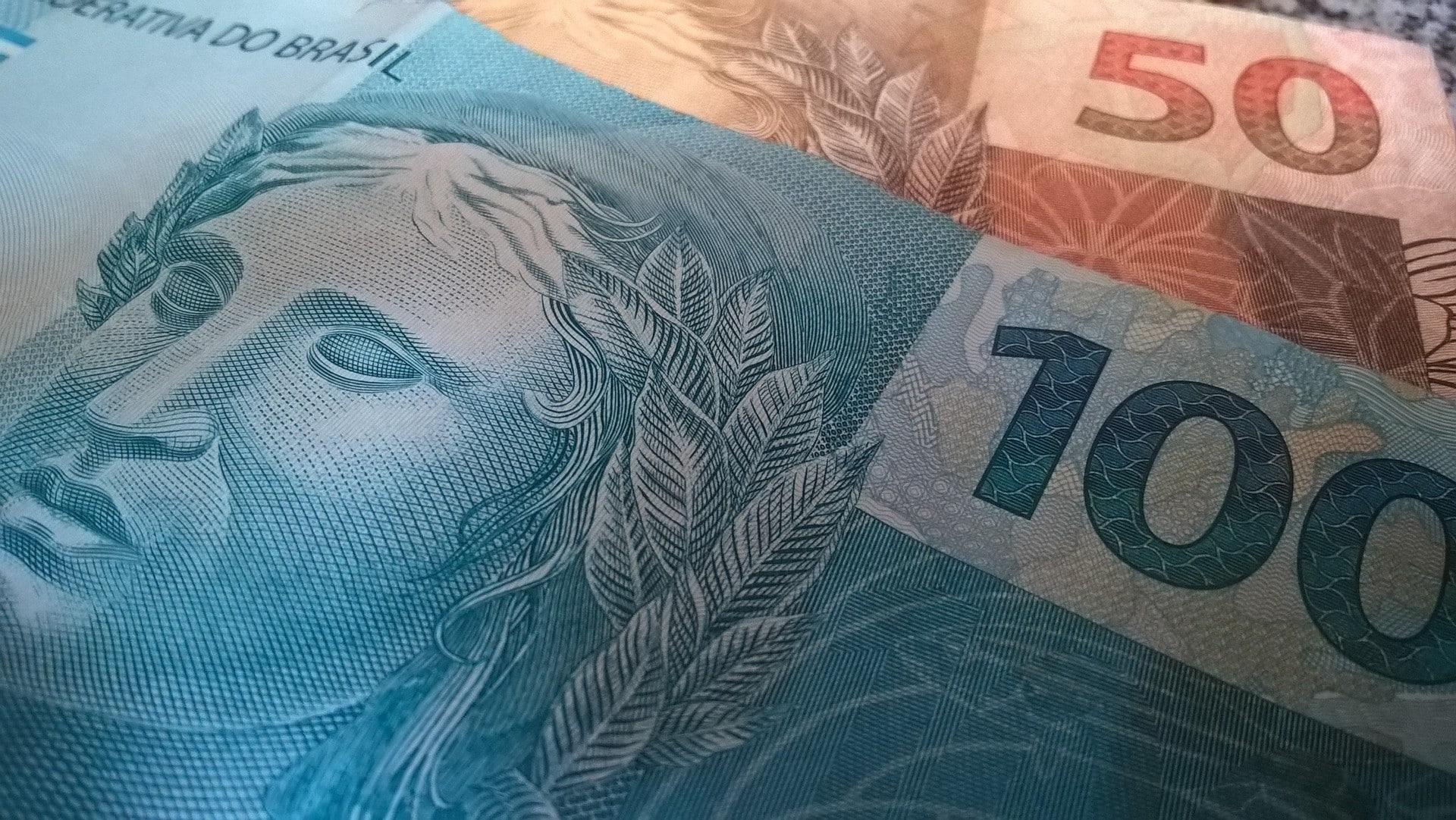 Dinheiro brasileiro em espécie, moeda fiduciária Real digital