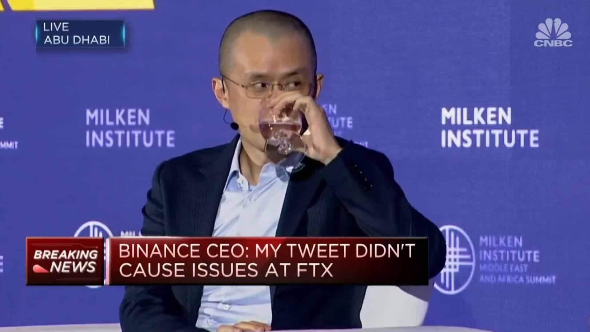 Changpeng Zhao, CEO da Binance, em evento realizado em Abu Dhabi. Fonte: CNBC/Reprodução.