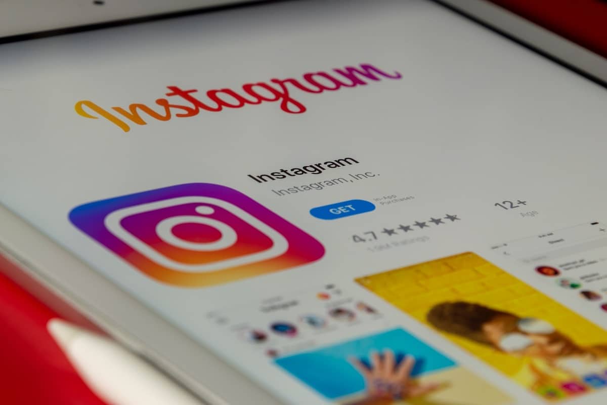 Aplicativo do Instagram em loja