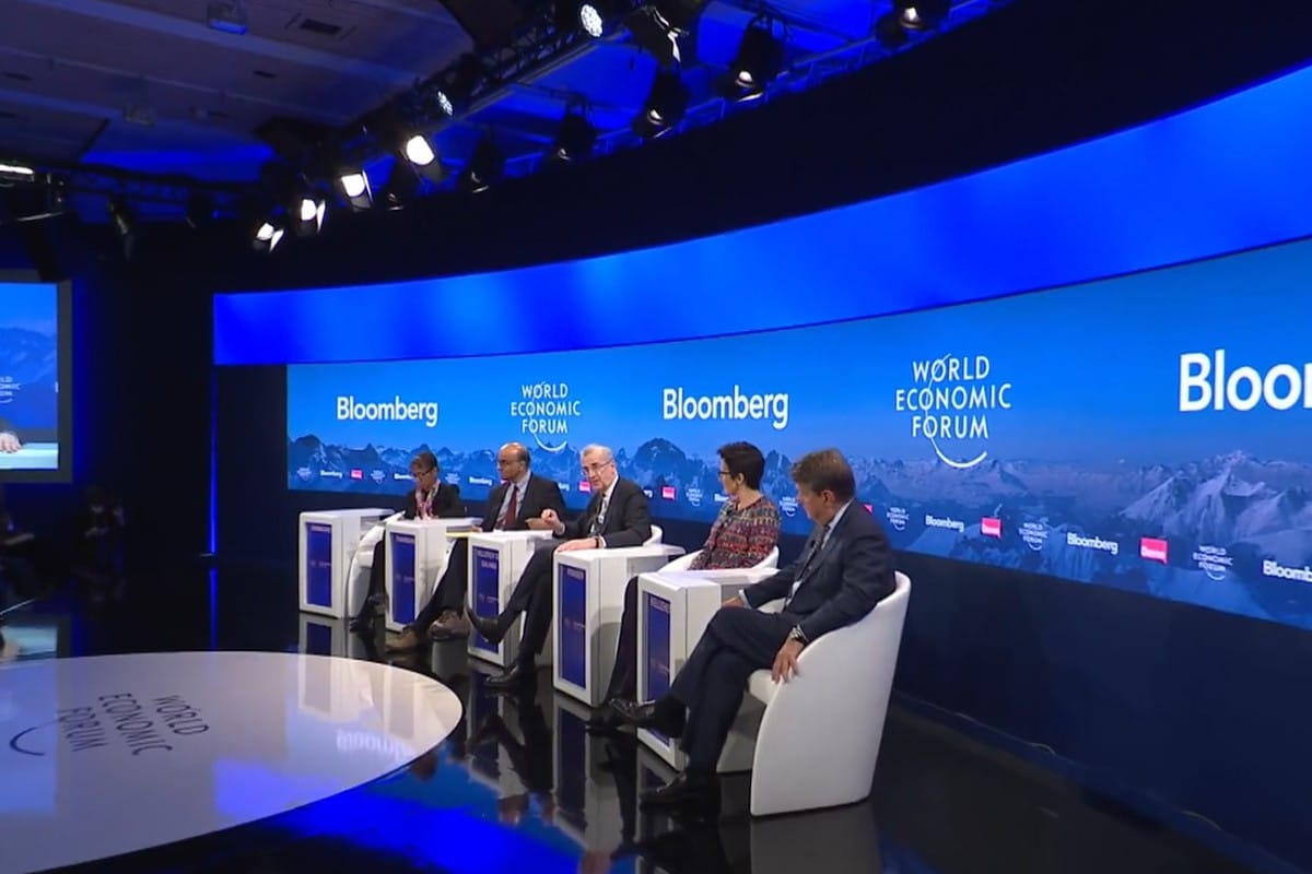 Painel em Fórum Econômico Mundial em Davos discute o papel das criptomoedas com reguladores