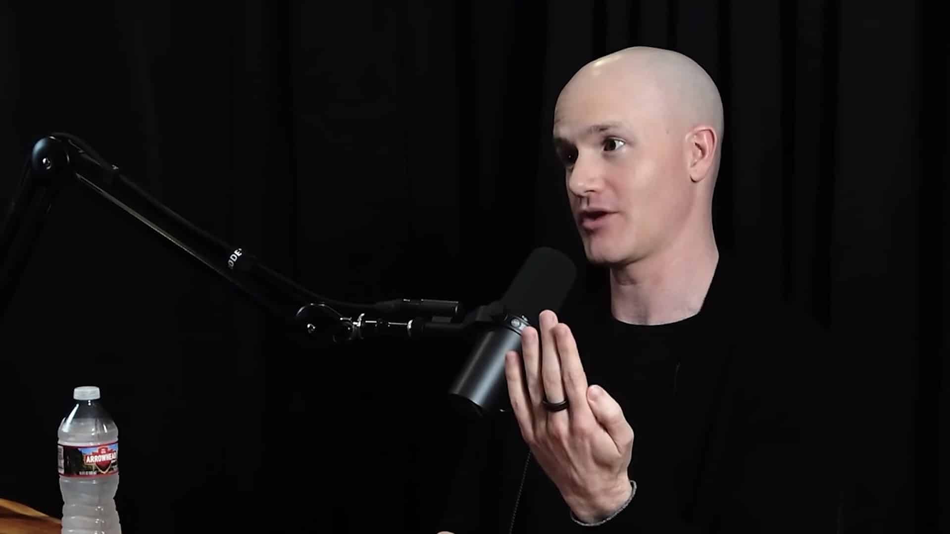 Brian Armstrong, fundador e CEO da corretora Coinbase.