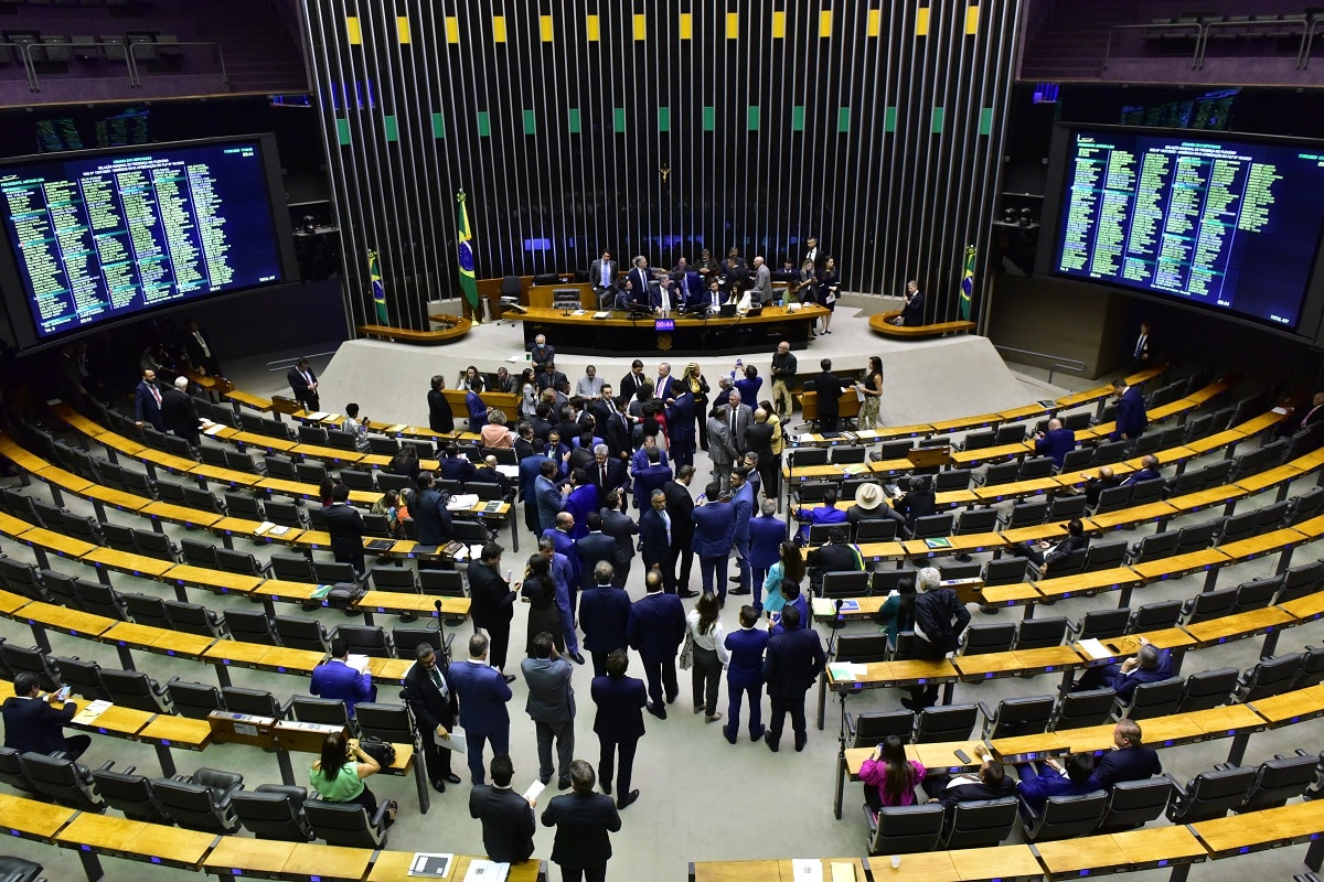 Sessão do Plenário da Câmara dos Deputados no dia 17 de maio de 2023 Zeca Ribeiro Câmara dos Deputados CPI das criptomoedas