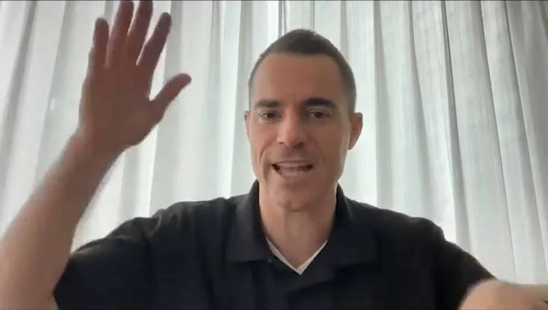 Roger Ver, dono do site Bitcoin.com. Fonte: YouTube/Reprodução.