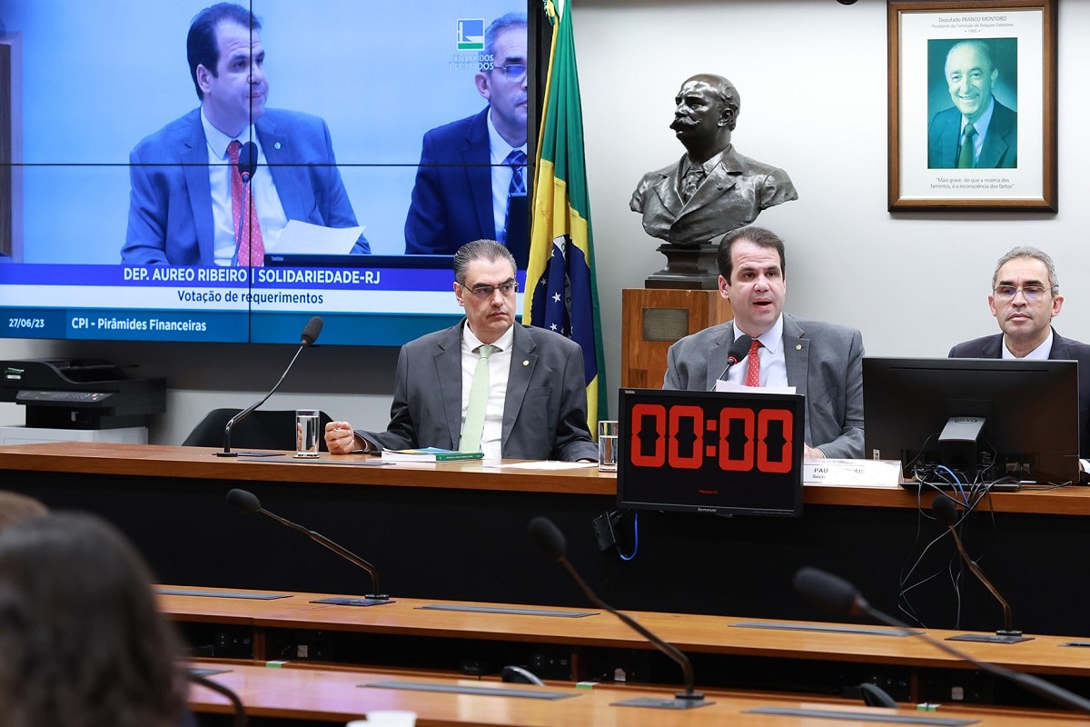 Reunião da CPI das Pirâmides Financeiras de Criptomoedas no dia 27 de junho de 2023