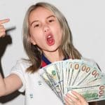 Lil Tay, rapper de 14 anos que foi dada como morta, mas está viva. Fonte: Reprodução.