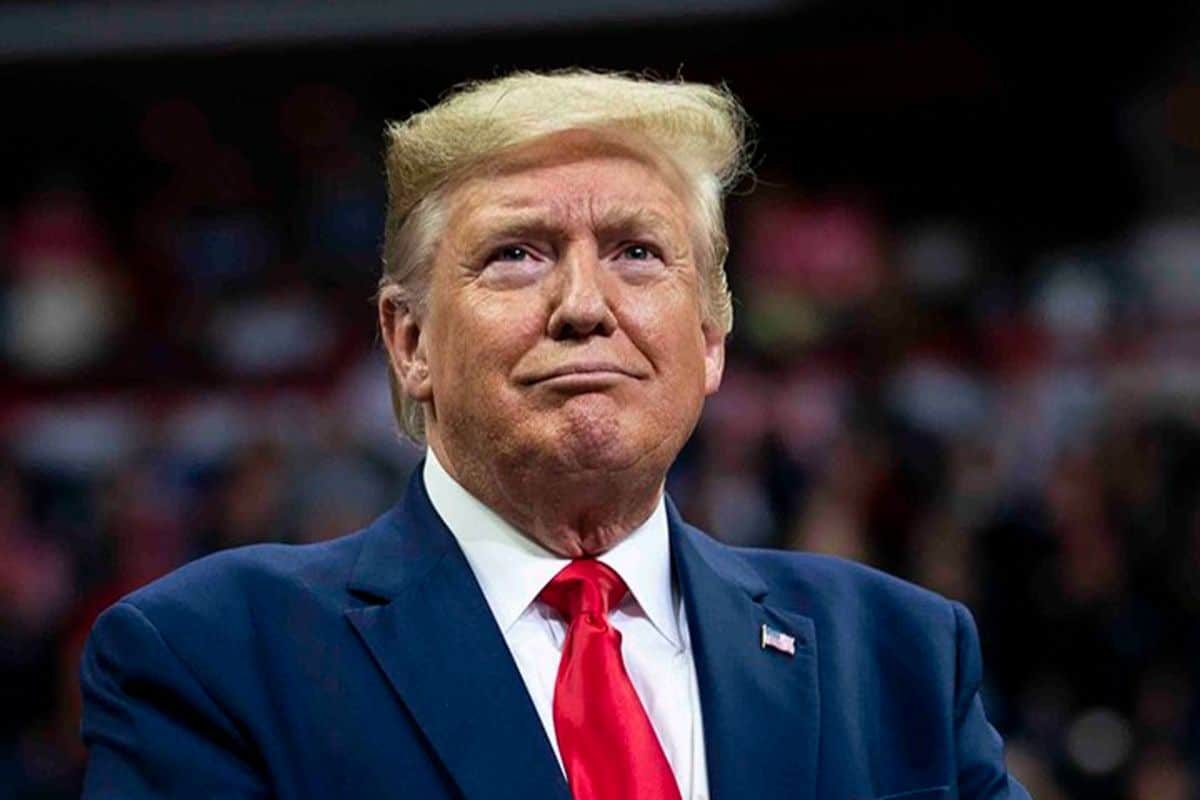 Donald Trump sorrindo