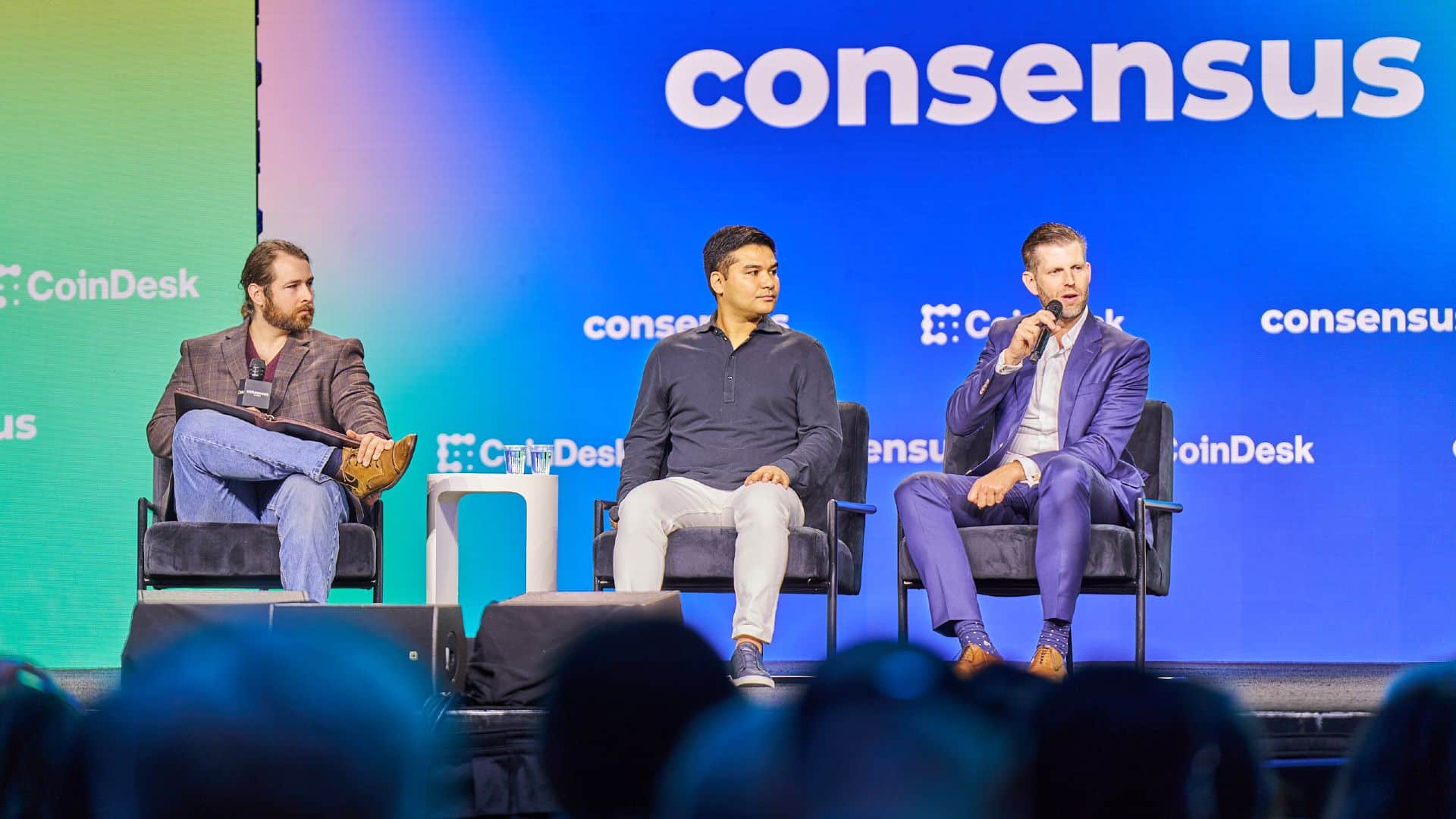 Eric Trump em discurso durante Consensus 2025