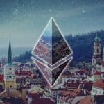 Símbolo do Ethereum com cidade ao fundo