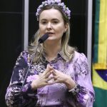 Julia Zanatta no dia 27 de agosto de 2025 Drex vigiar