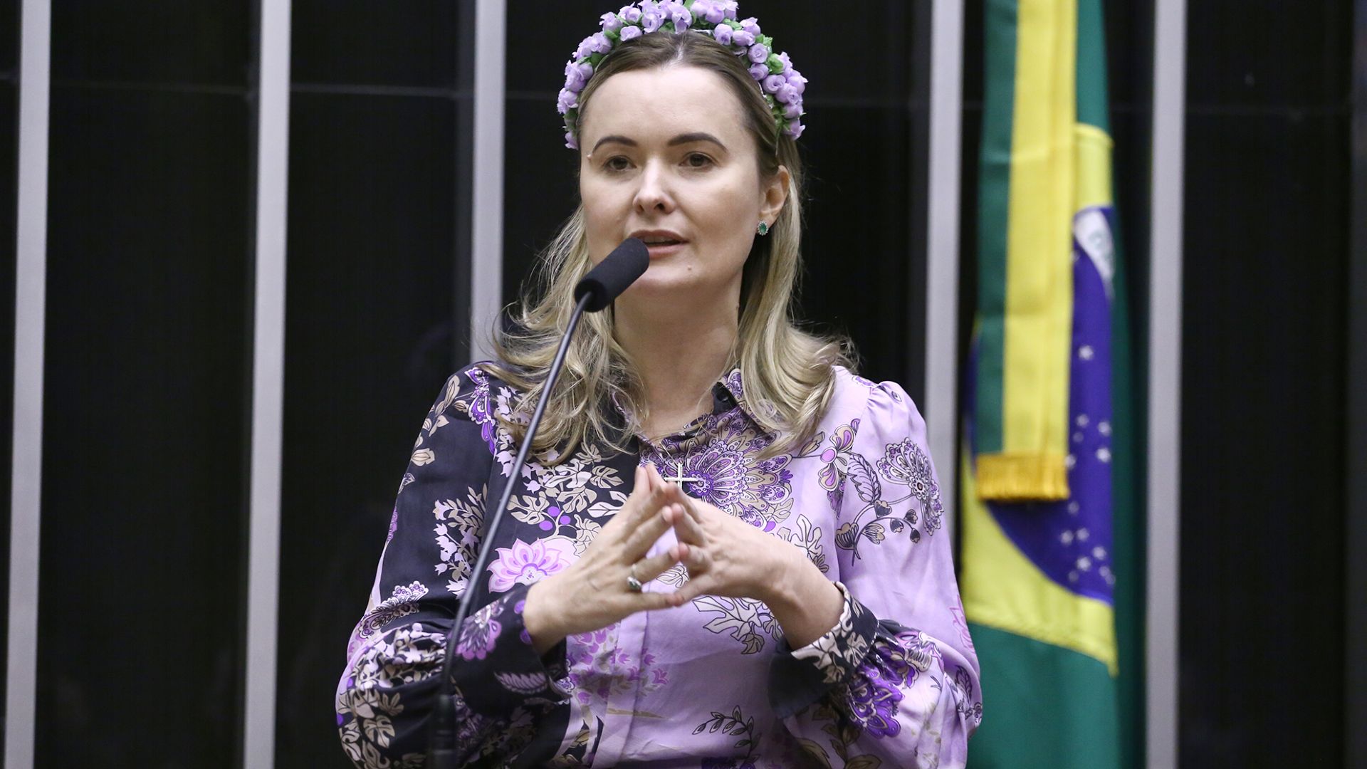 Julia Zanatta no dia 27 de agosto de 2025 Drex vigiar