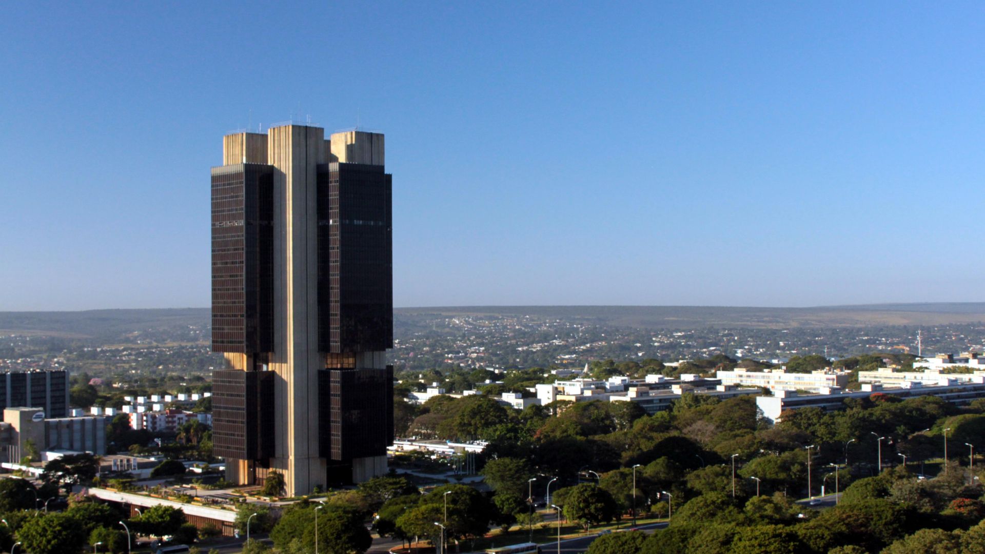 Sede do Banco Central do Brasil em Brasília-DF criptomoedas no exterior resolução declaração