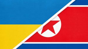 Bandeira da Ucrânia ao lado da Coreia do Norte