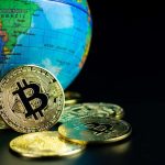 Globo terrestre mirando no Brasil com bitcoin próximo Fireblocks regulação Brasil