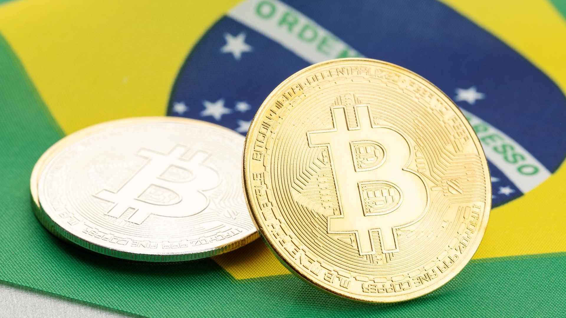 Bitcoin com bandeira Brasil