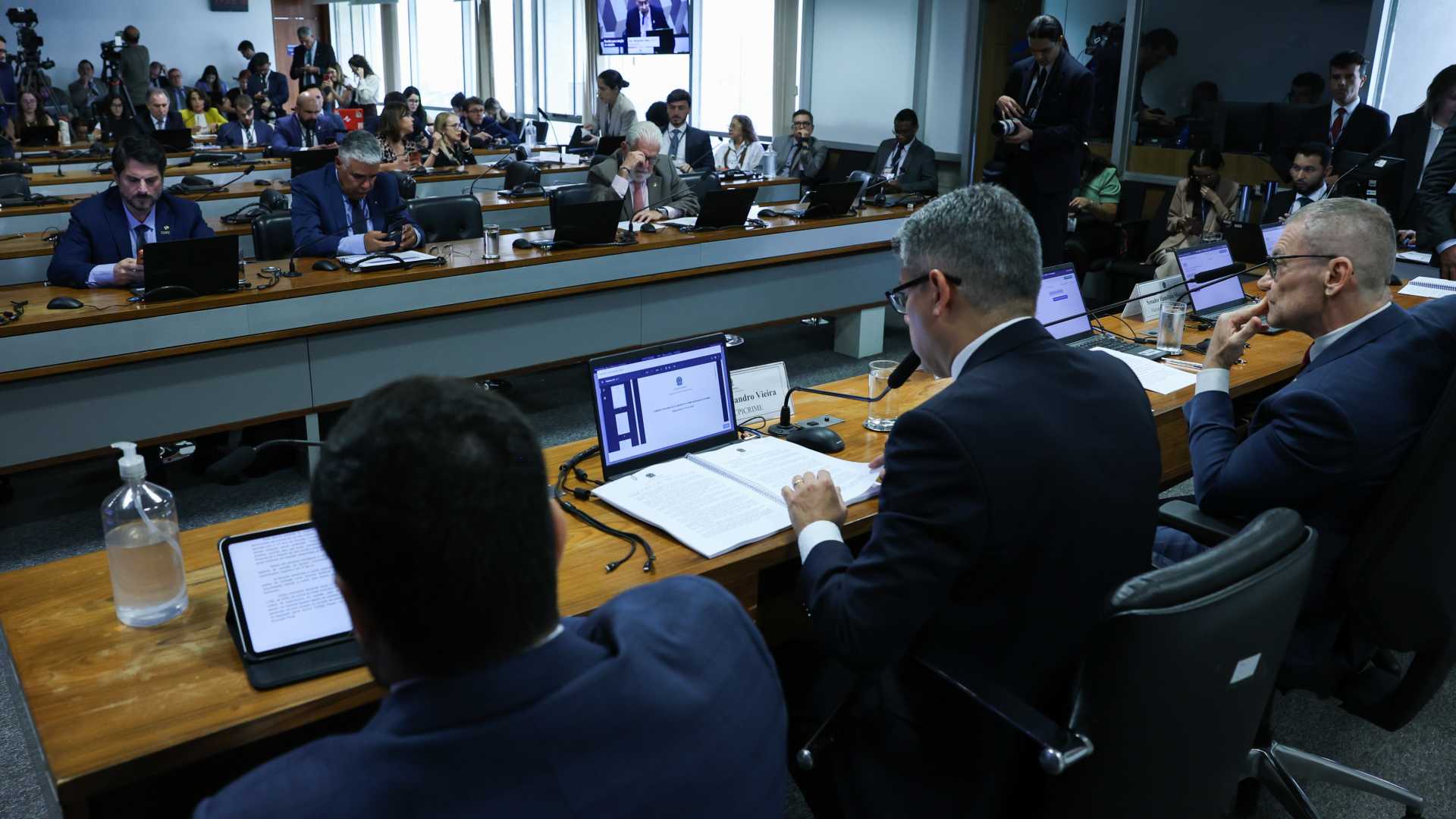 Foto: Lula Marques/Agência Brasil. CPI do Crime Organizado no Senado Federal