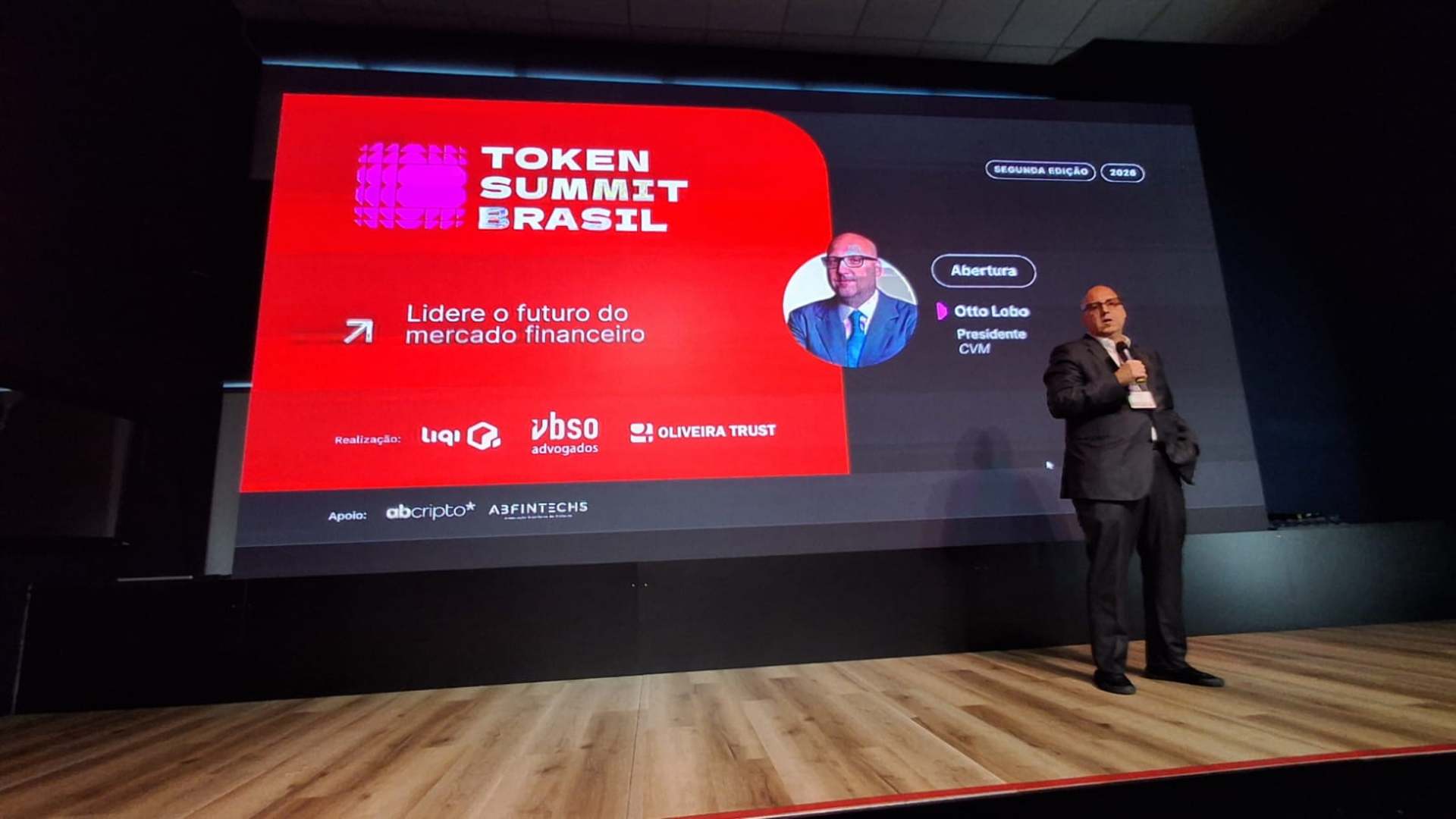 Presidente da CVM em evento de tokenização Presidente da CVM anuncia uso de IA na supervisão do mercado financeiro ao participar de evento de tokenização